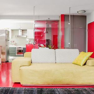 Metro Suites